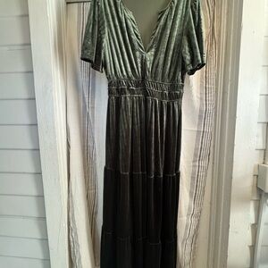 Emerald tiered long dress